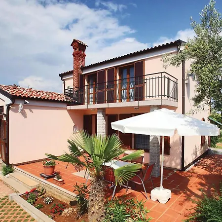 Beautiful In Σπίτι διακοπών Πούλα